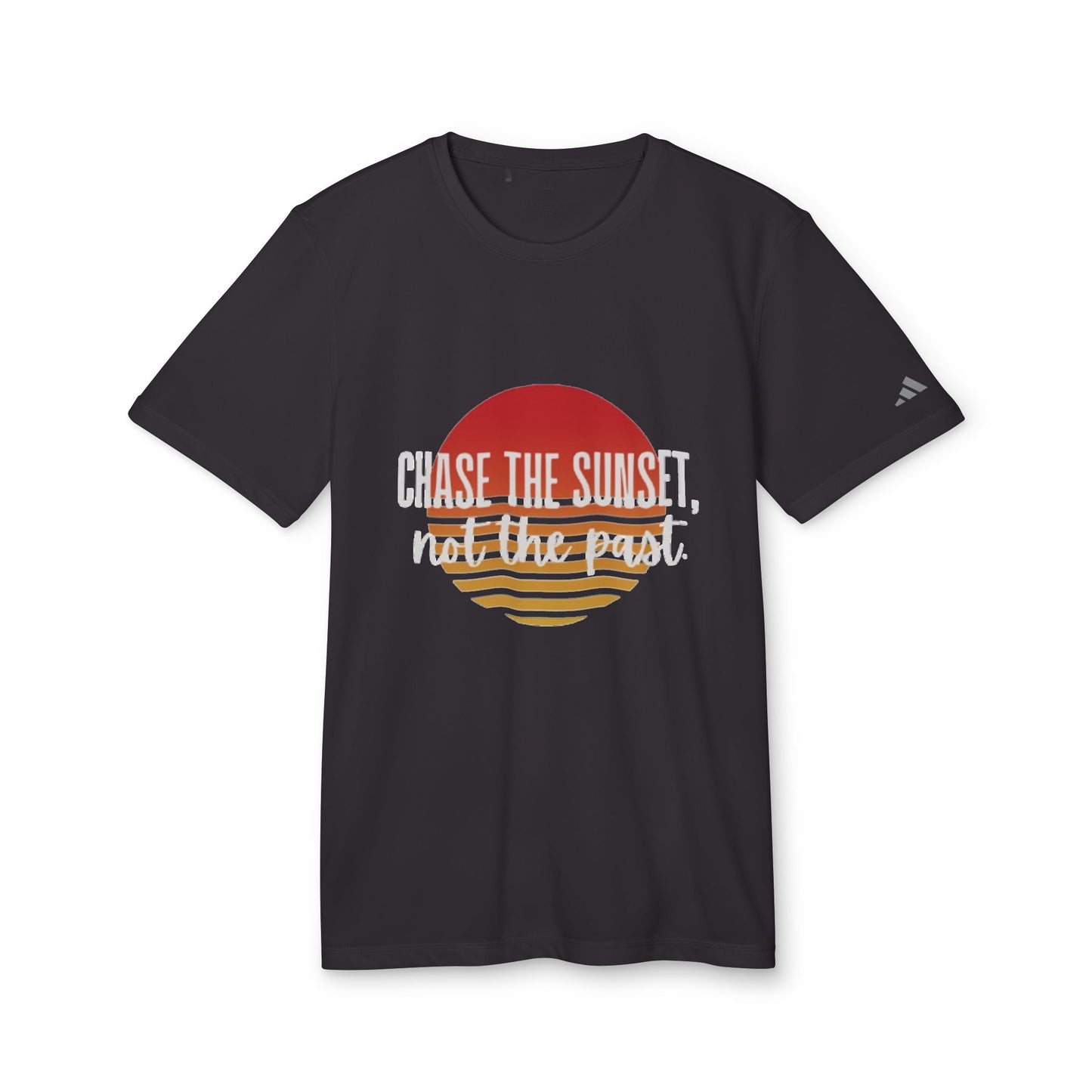 Inspirational Sunset T-Shirt for Active Lifestyle - 'Chase the Sunset, Not the Past'